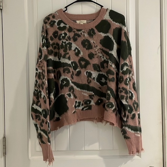 NWOT Elan size medium sweater - Picture 1 of 6